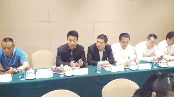 仟億達(dá)作為龍商會成員，積投身節(jié)能環(huán)保能源事業(yè)，利用生物質(zhì)多聯(lián)產(chǎn)、碳交易等業(yè)務(wù)為龍江做貢獻(xiàn)，助力龍江經(jīng)濟(jì)發(fā)展。