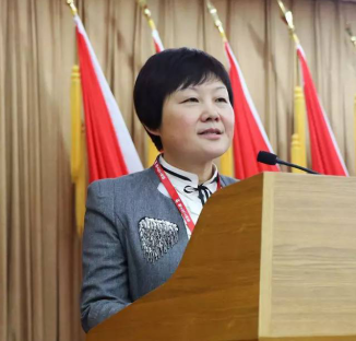 順義區(qū)工商聯黨組書記、順義區(qū)常務副主席單曉梅做工作報告