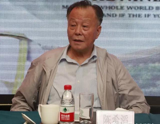 北京空軍原副司令員、中將陳希滔